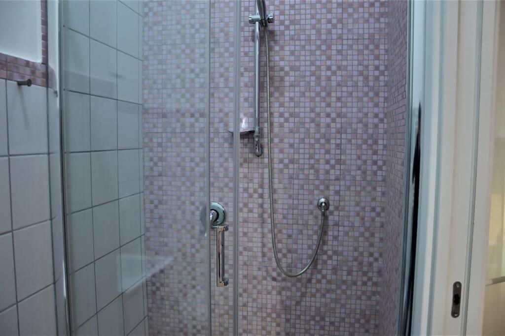 B&B Acquamarina Salerno Szoba fotó