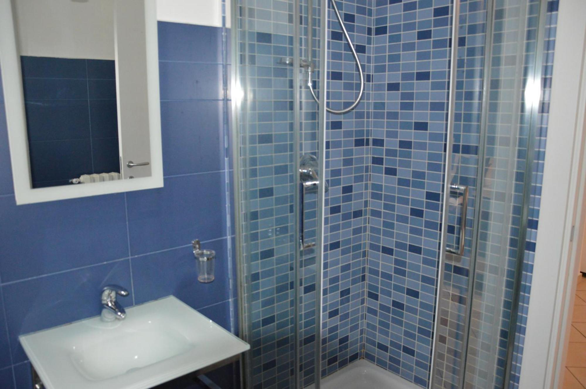 B&B Acquamarina Salerno Szoba fotó